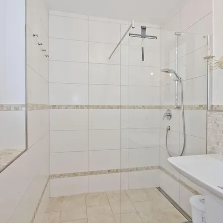 Min Huesung Dom wakacyjny